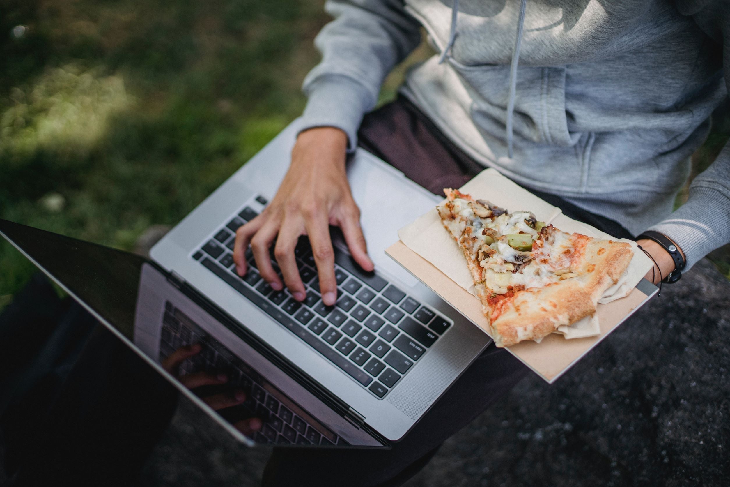 The Freshman 15: The Secrets on How to Beat (or Lose!) the Weight You Gain at College