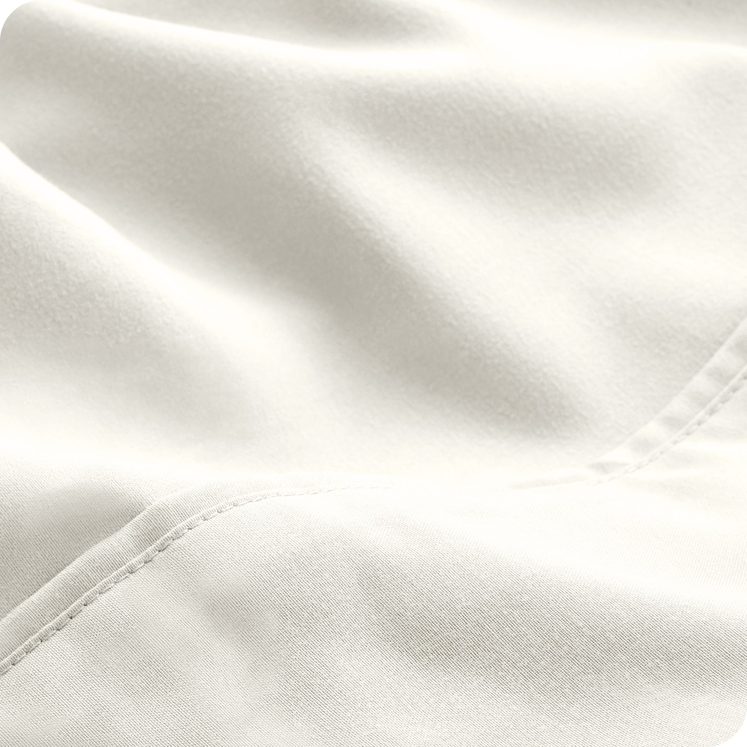 Close-up of the fabric and its neatly finished edge.