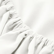 Close up of the elastic on the fitted sheet