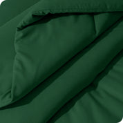 A close up of a track stitch comforter