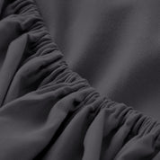 Close up of the elastic on the fitted sheet