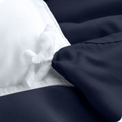 Corner ties used to secure a duvet insert to the duvet cover