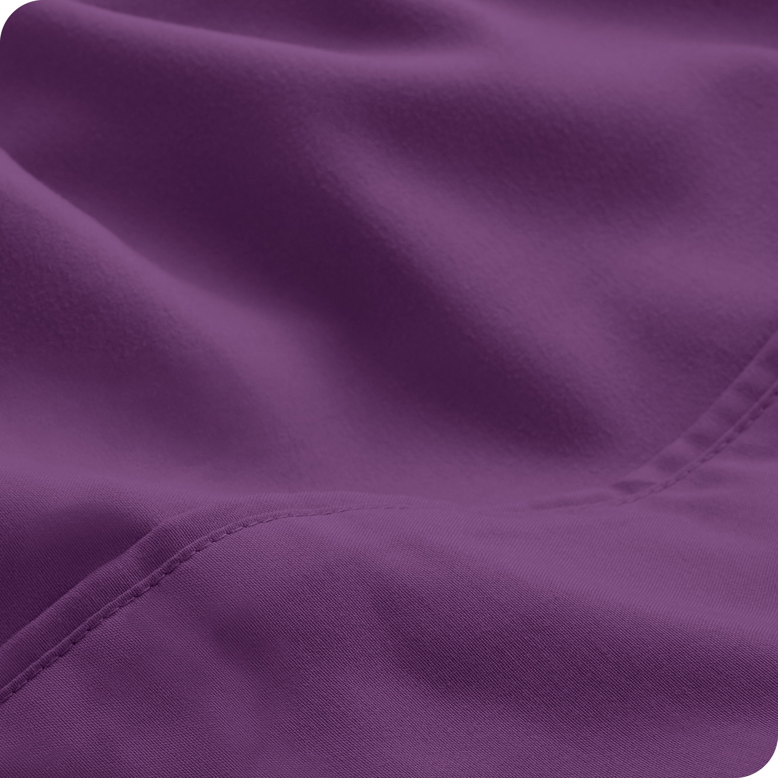 Close-up of the fabric and its neatly finished edge.