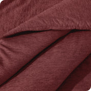 A close up of a track stitch comforter