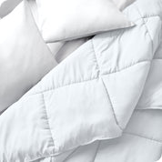 Close up of a comforter duvet insert