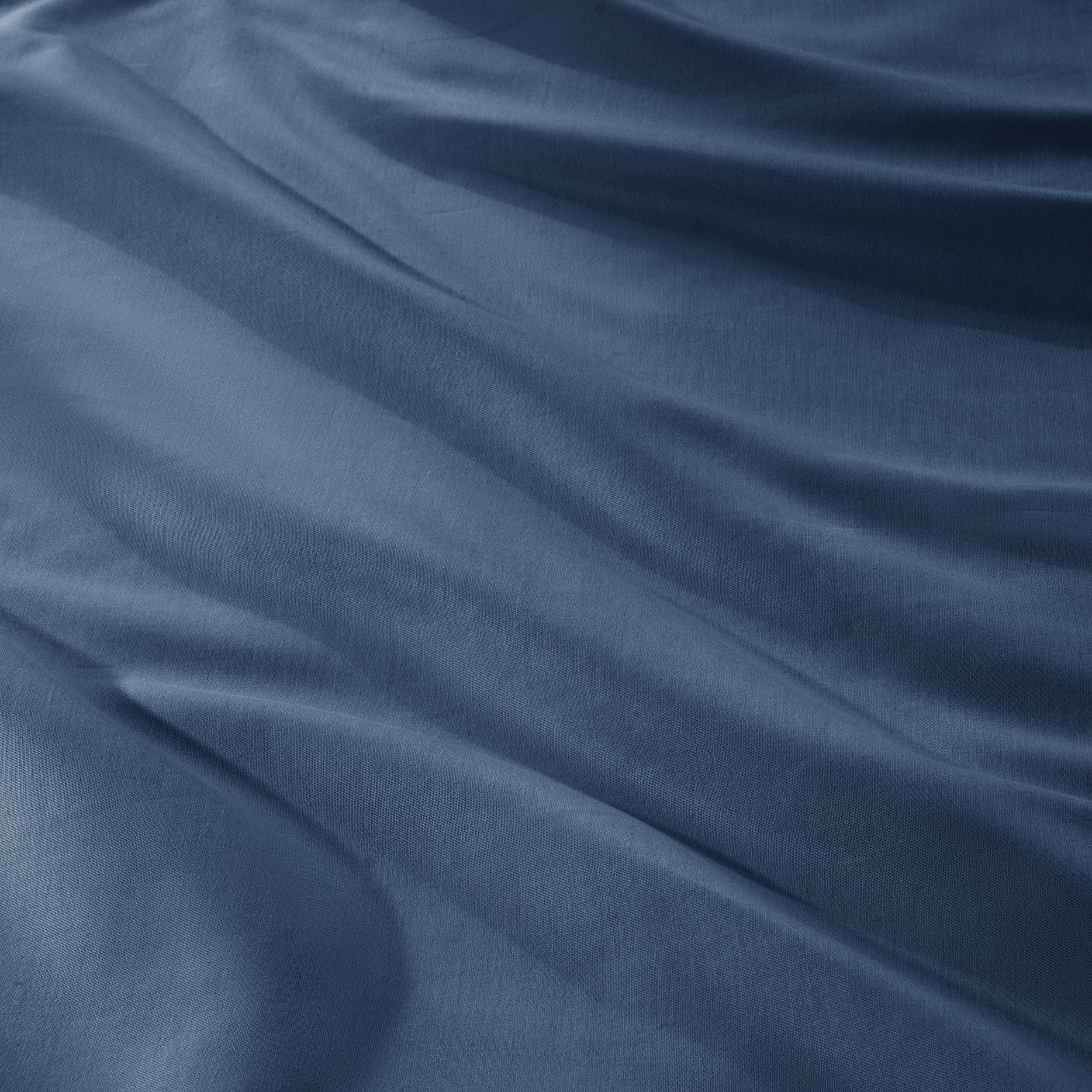 Close up of the sateen sheet set fabric