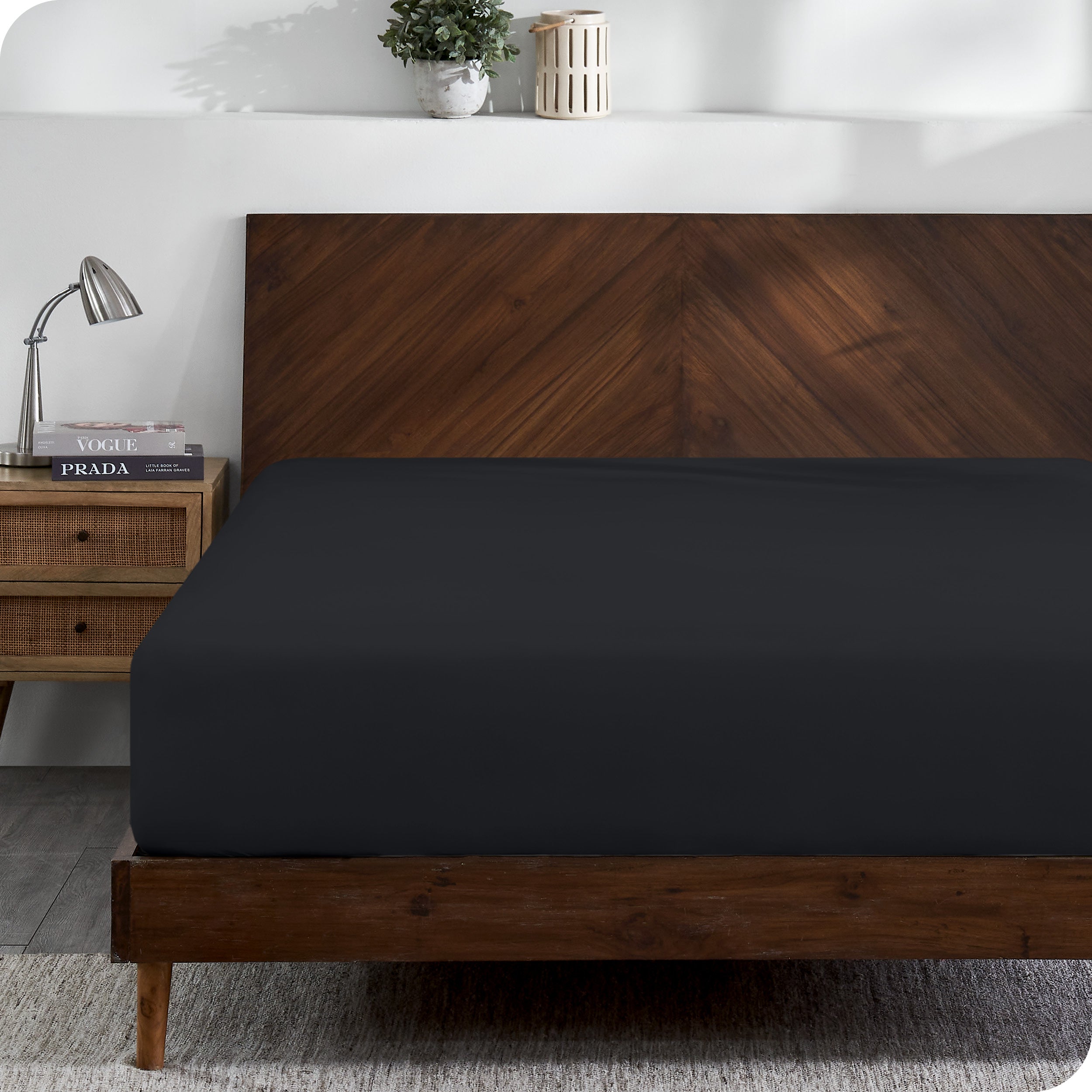 A jersey fitted sheet on a mattress