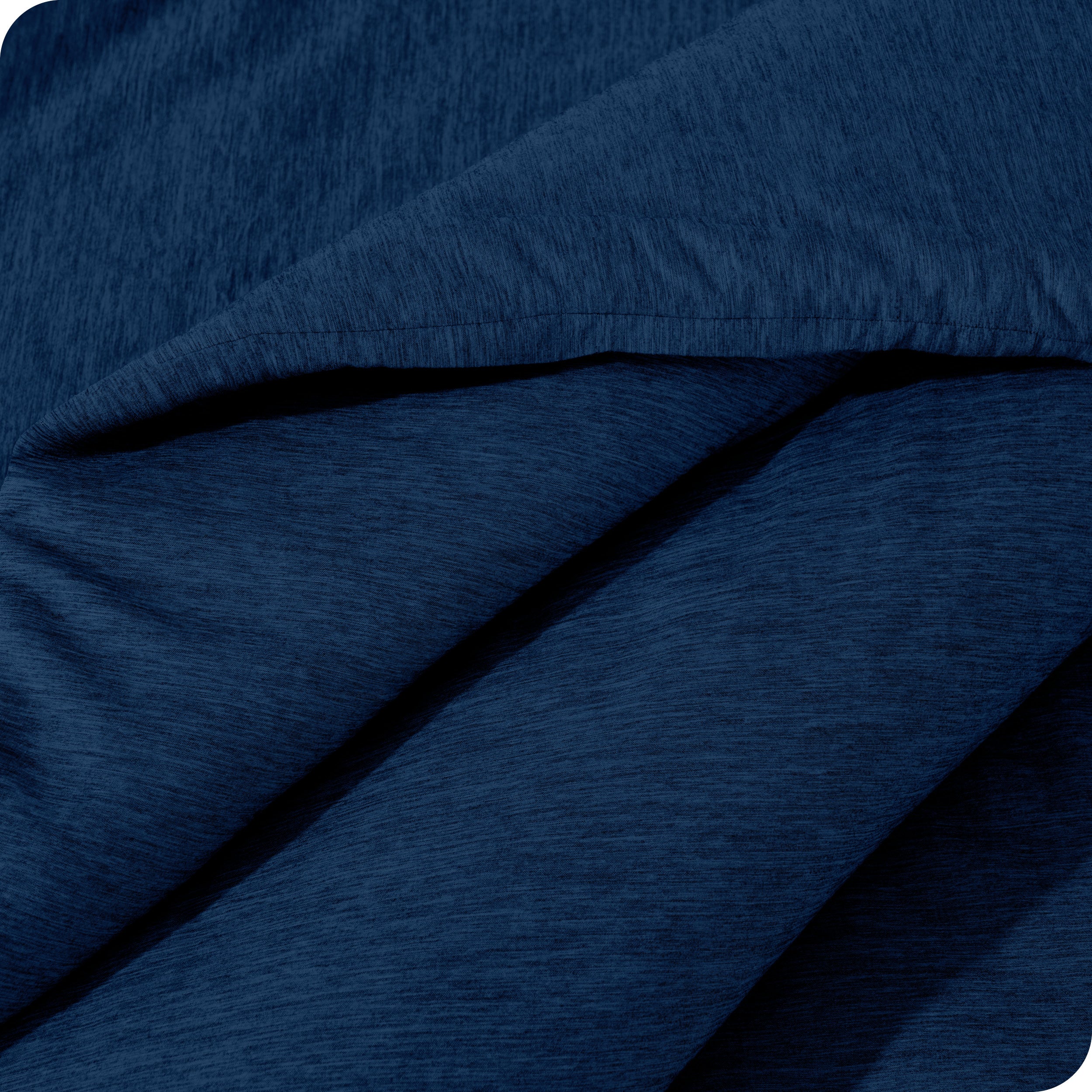 A close up of a corner of the microfiber comforter
