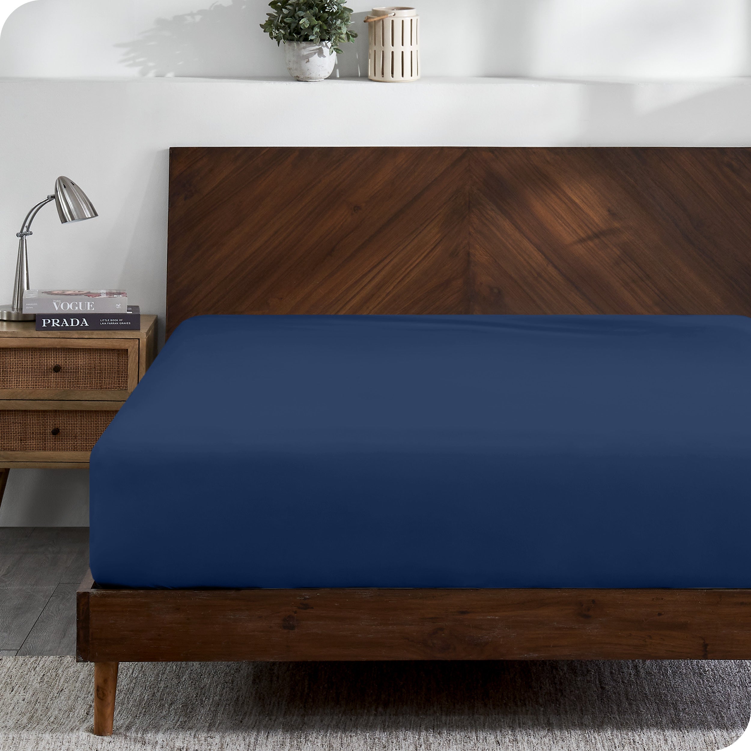 A jersey fitted sheet on a mattress