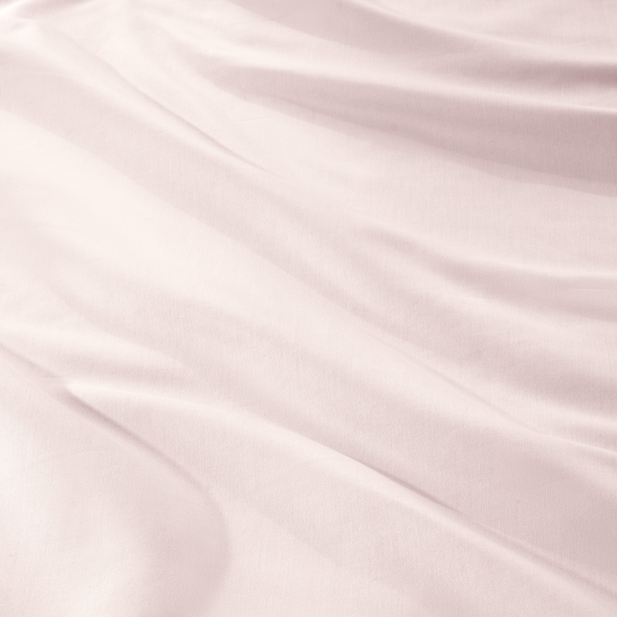 Close up of the sateen sheet set fabric