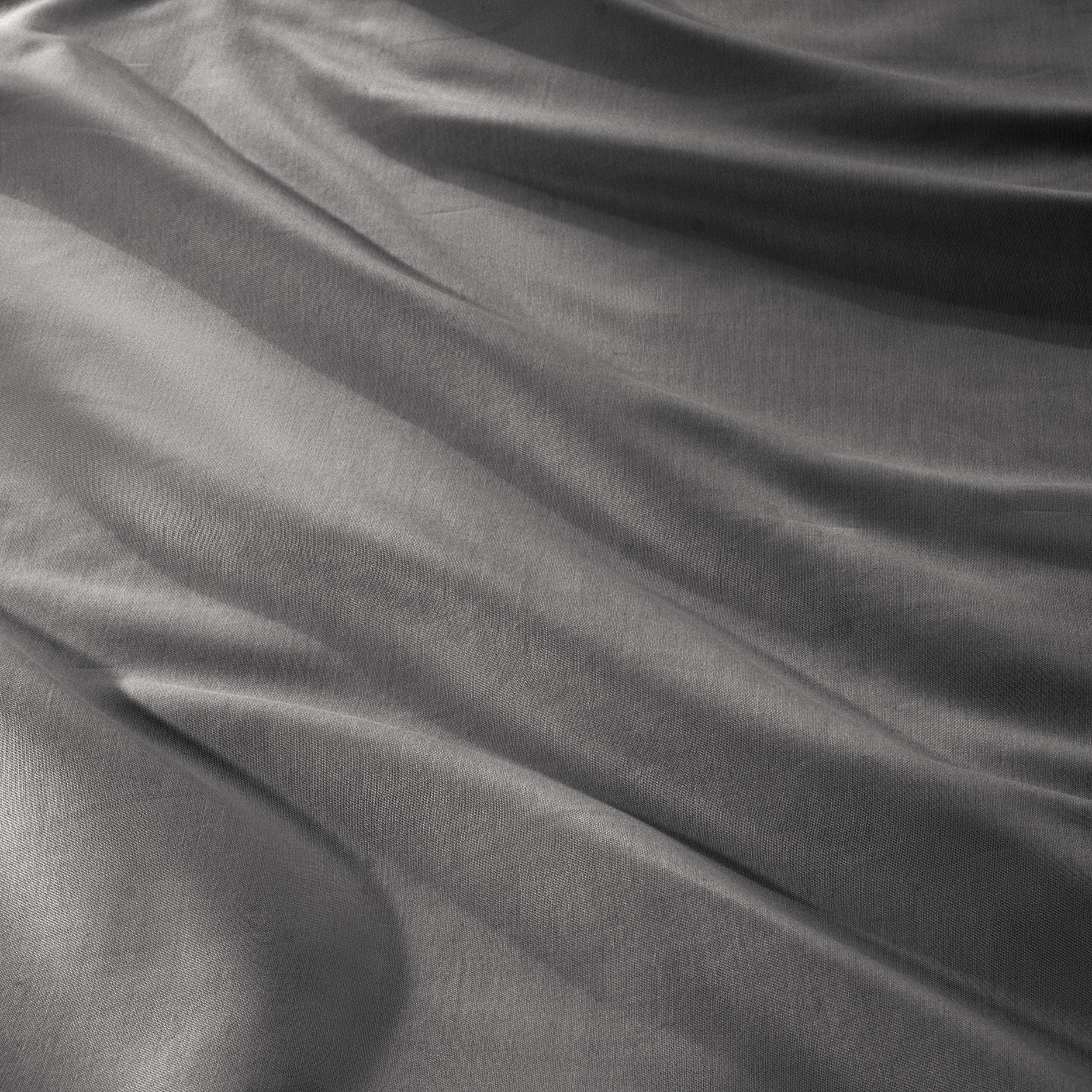 Close up of the sateen sheet set fabric
