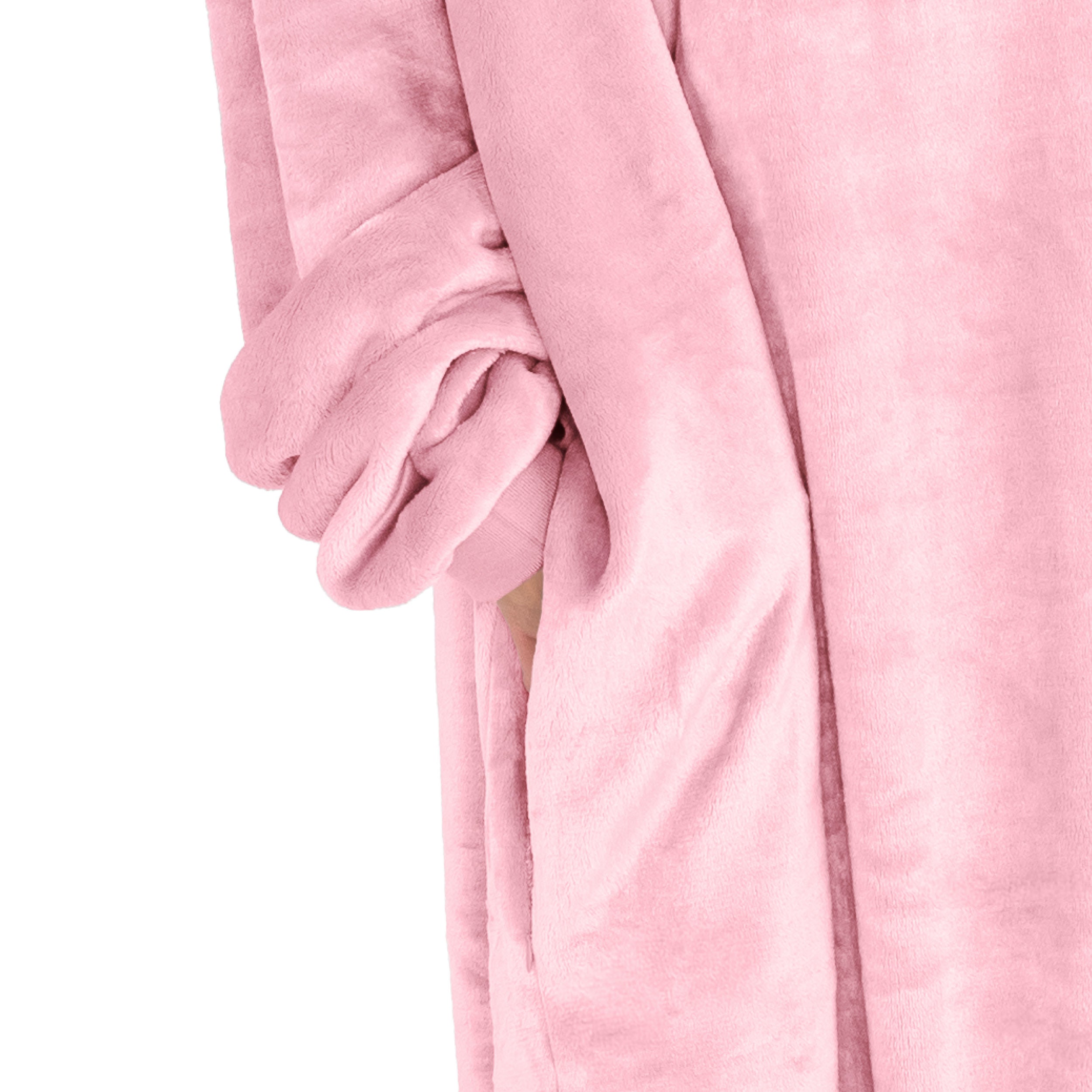 Close up of a side pocket on a microplush wearable blanket