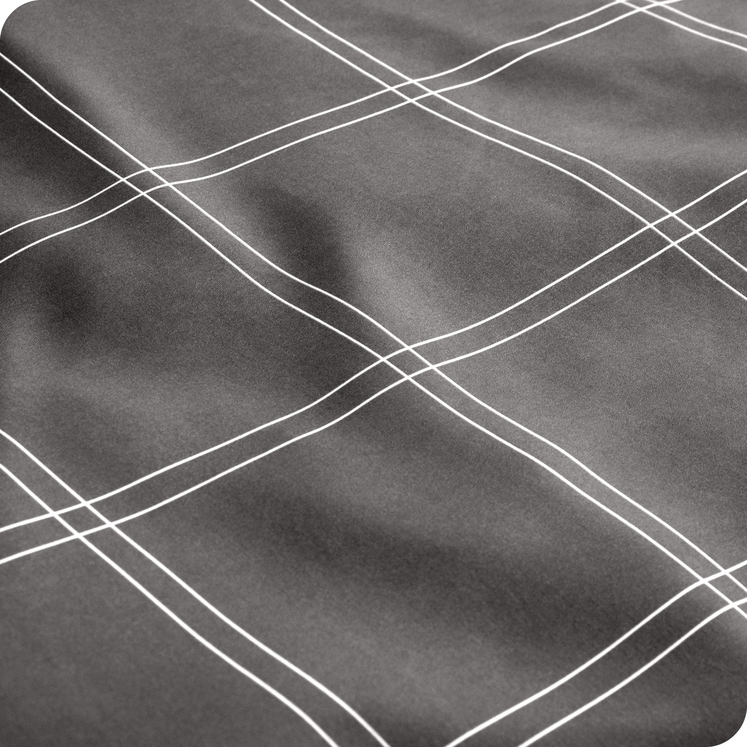 Close up of the microfiber pillowcase fabric