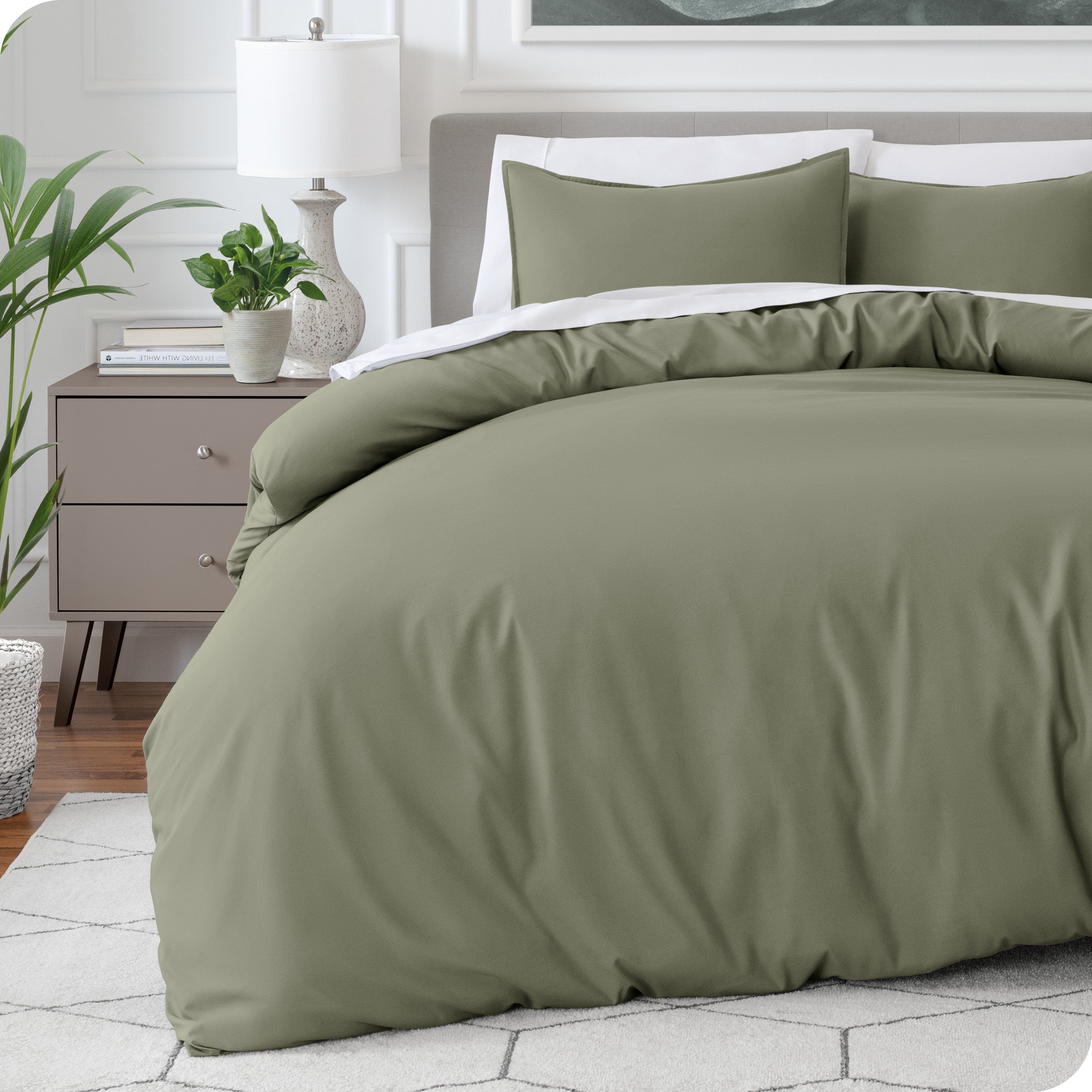 Modern bedroom with a microfiber duvet cover on the bed