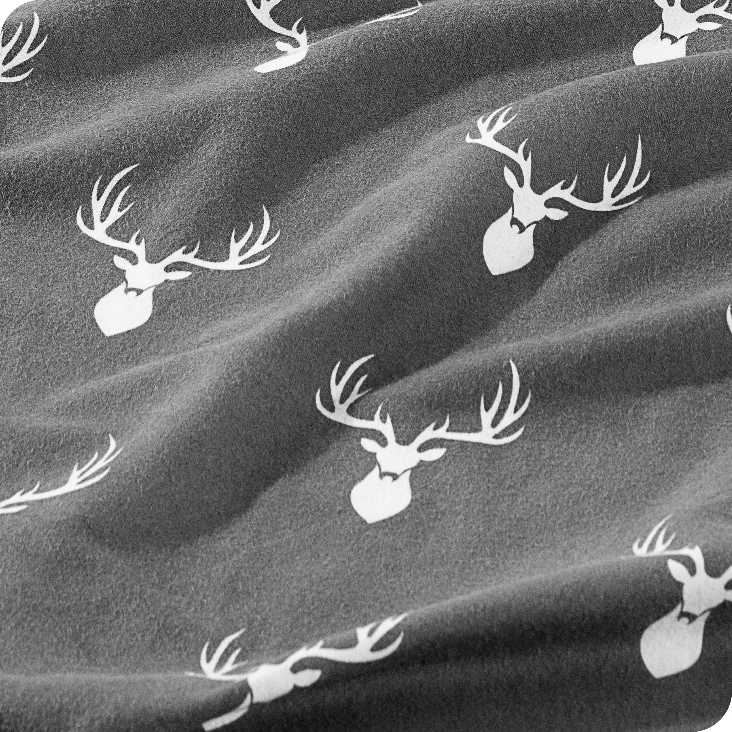 Close up of printed flannel sheets
