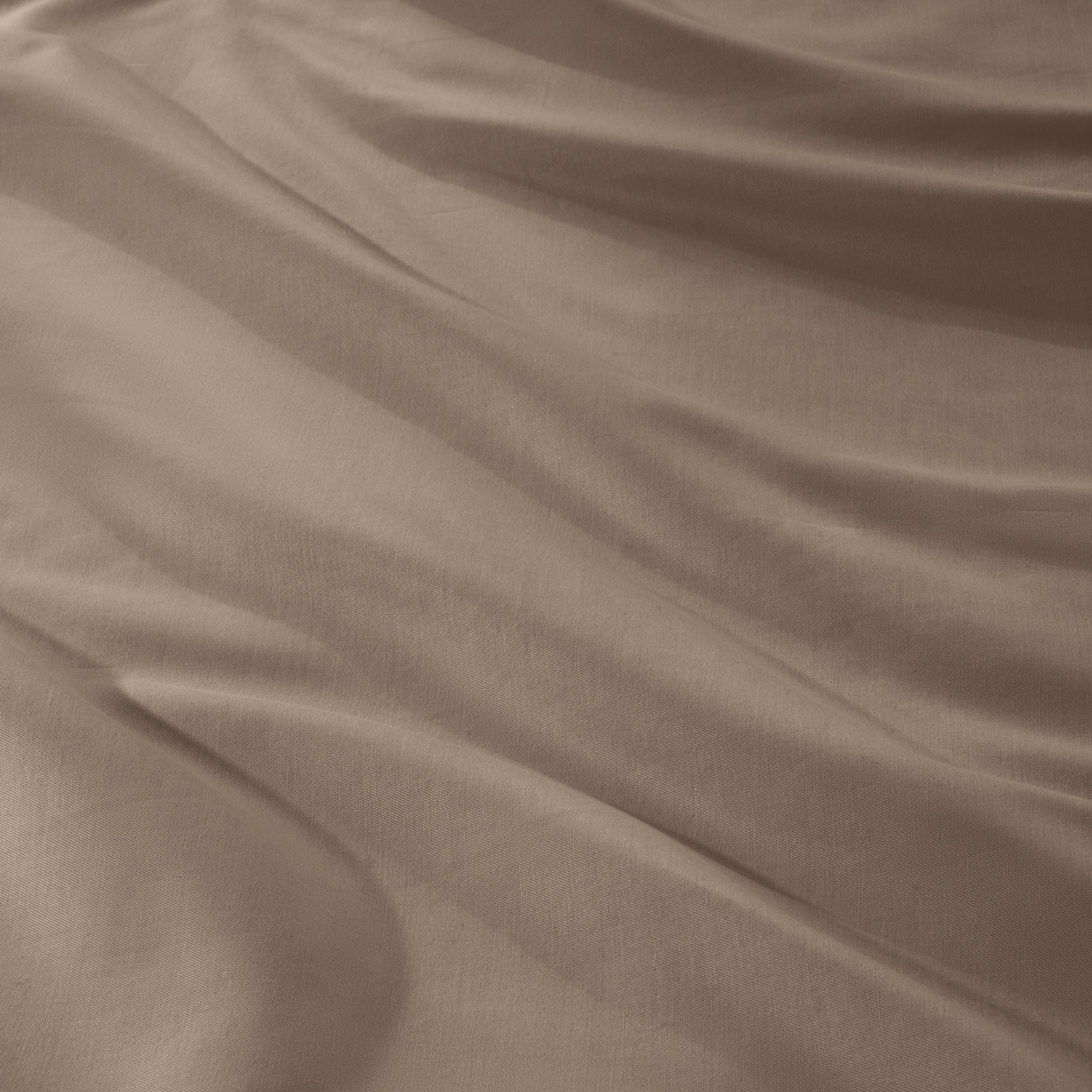 Close up of the sateen sheet set fabric