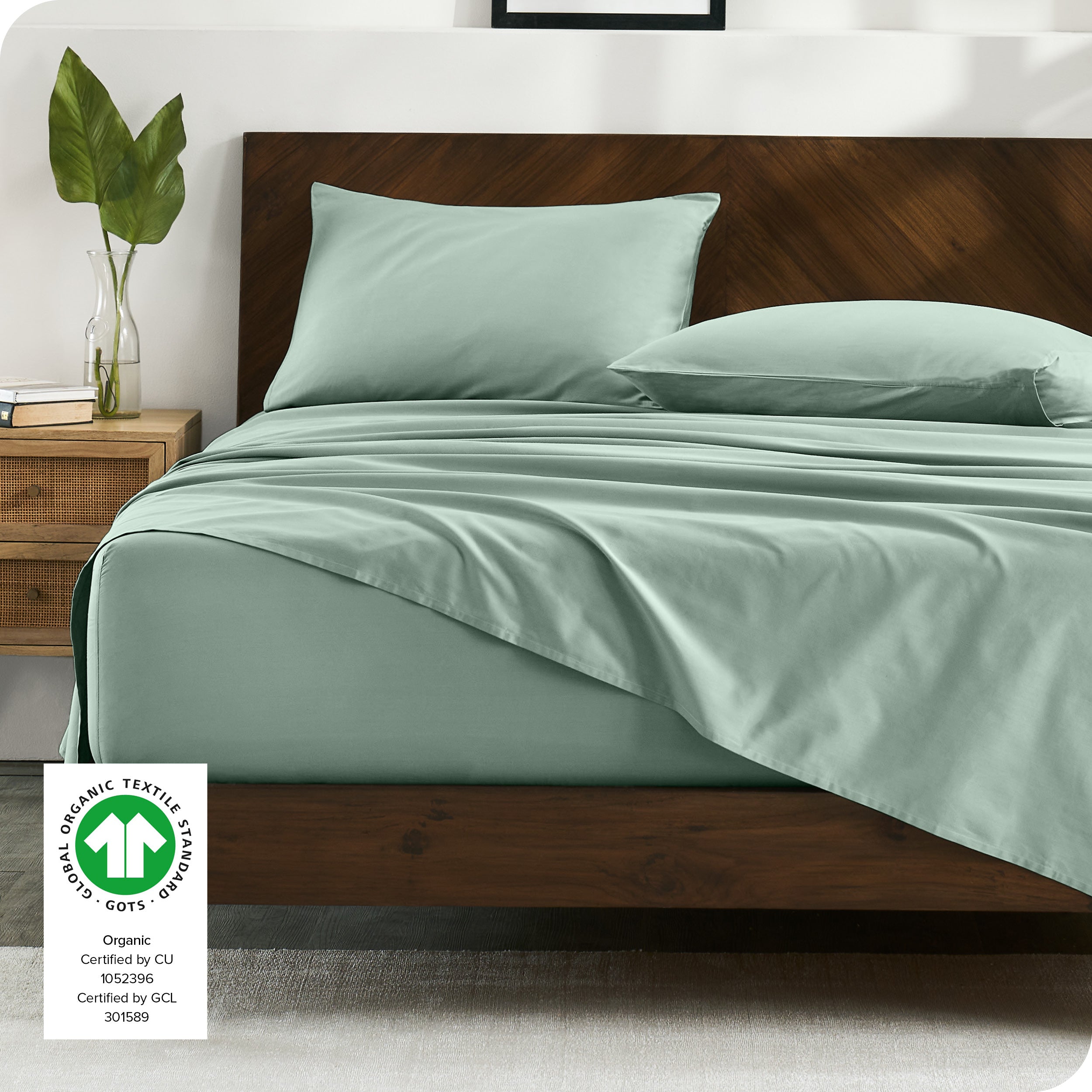 Modern bedroom with organic cotton sateen sheets on the bed